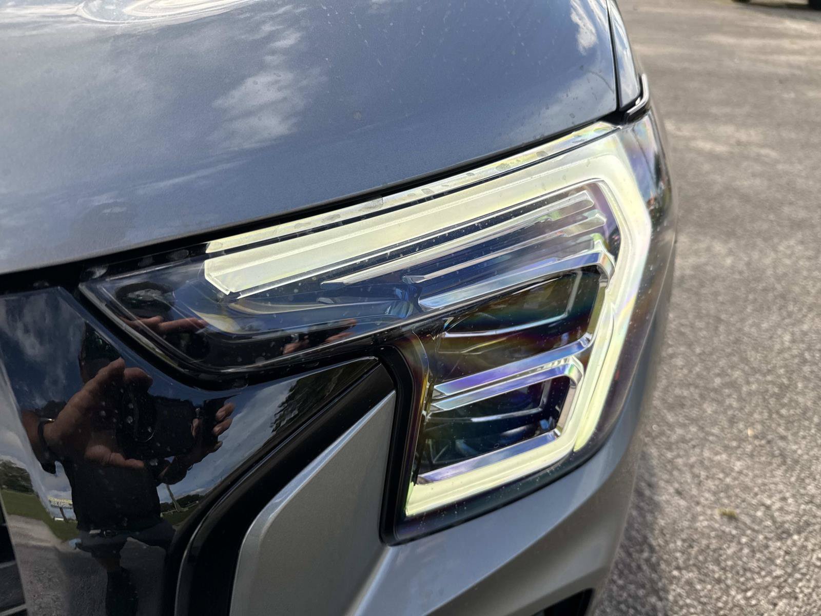 New 2027 GMC Terrain Elevation w/ Elevation Premium Package FWD image 9