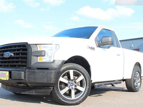 Used 2017 Ford F150 XL w/ XL Power Equipment Group AWD/4WD image 1