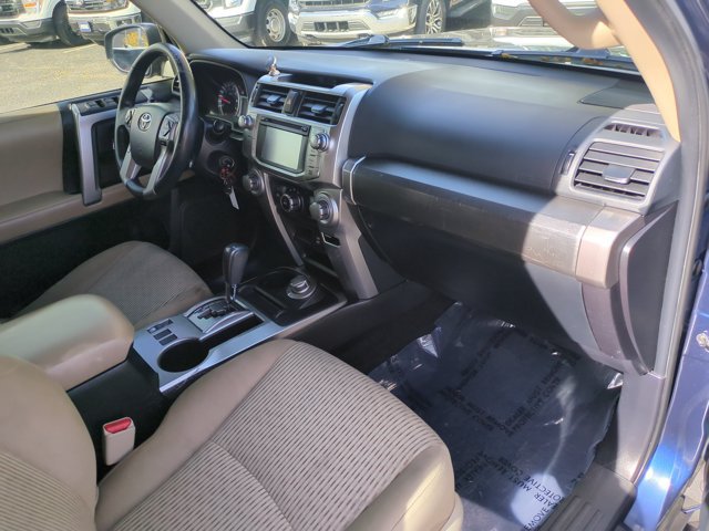 Used 2016 Toyota 4Runner SR5 AWD/4WD image 20
