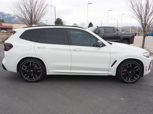 Used 2022 BMW X3 M40i image 4
