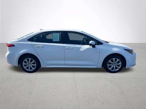 Used 2024 Toyota Corolla LE FWD image 6
