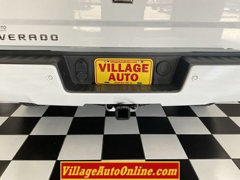 Used 2016 Chevrolet Silverado 1500 LTZ Z71 w/ LTZ Plus Package AWD/4WD image 29