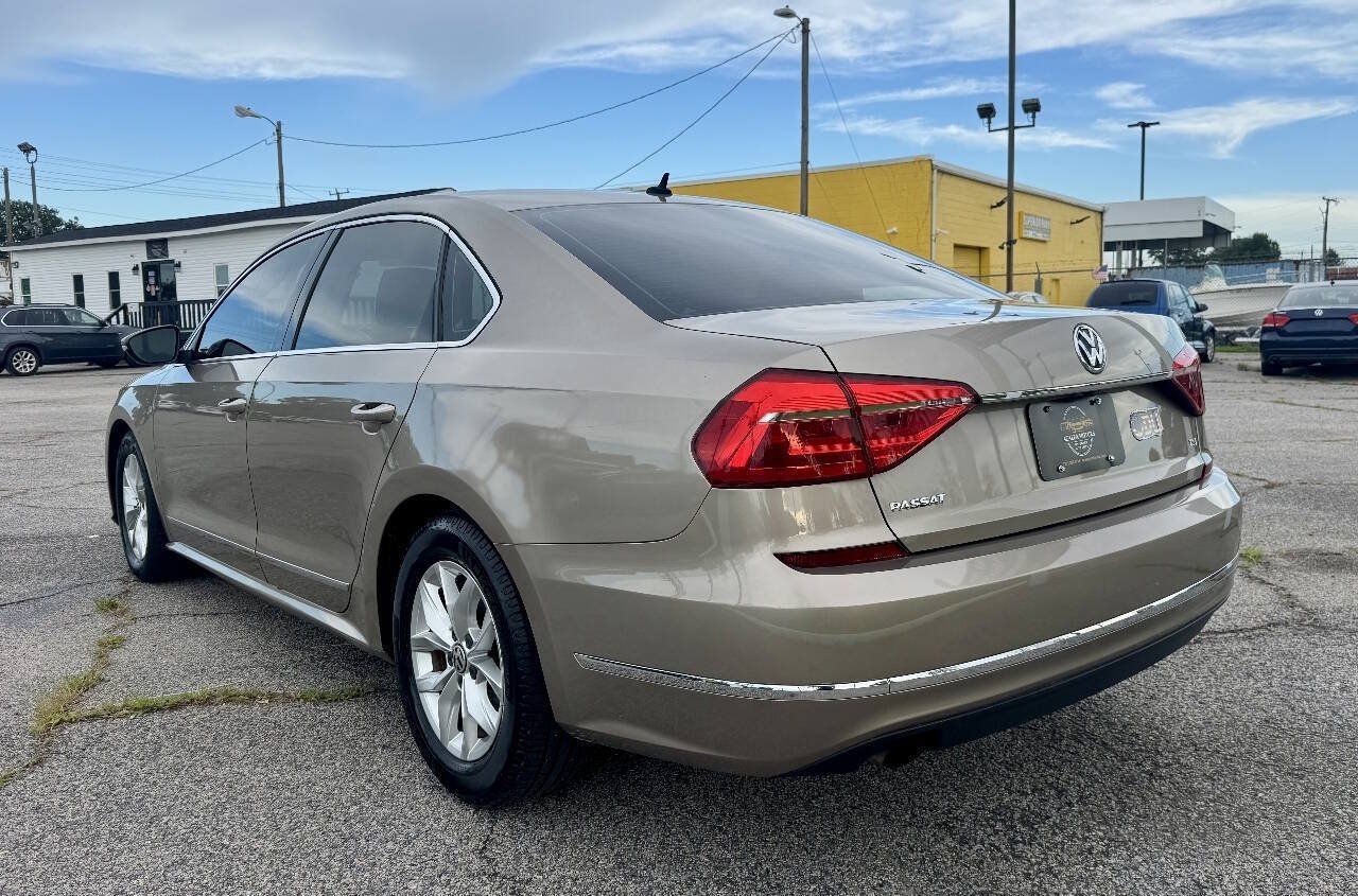 Used 2016 Volkswagen Passat 1.8T S FWD image 4