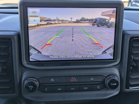 Used 2024 Ford Bronco Sport Badlands image 27