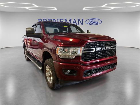 Used 2024 RAM 2500 Big Horn w/ Sport Appearance Package AWD/4WD image 3
