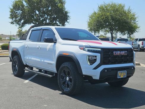 Used 2024 GMC Canyon Elevation w/ Elevation Premium Package RWD image 7
