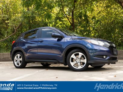 Used 2017 Honda HR-V EX