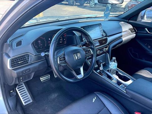 Used 2019 Honda Accord Sport image 5