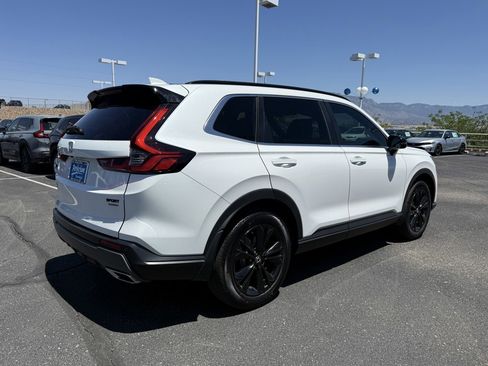 Used 2025 Honda CR-V Sport Touring image 5