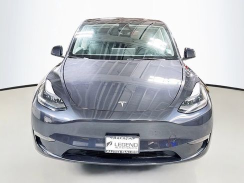 Used 2024 Tesla Model Y Long Range image 2