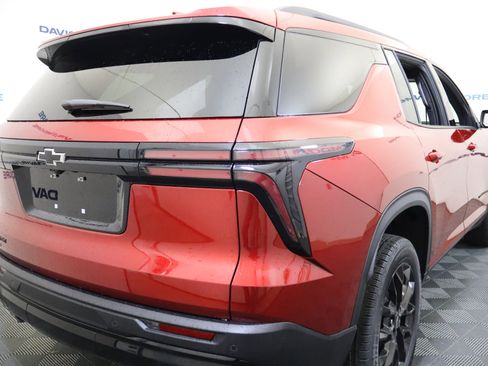 New 2026 Chevrolet Traverse LT w/ Midnight/Sport Edition image 5