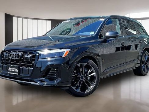 Used 2026 Audi Q7 3.0T Premium Plus w/ Premium Plus Package AWD/4WD image 3