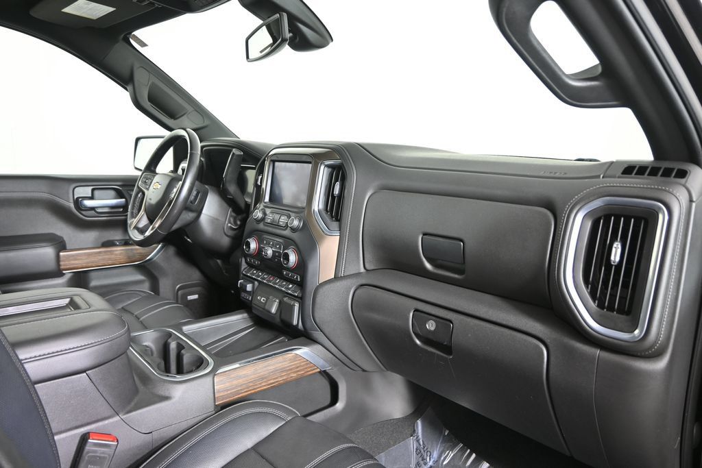 Used 2022 Chevrolet Silverado 1500 High Country AWD/4WD image 15