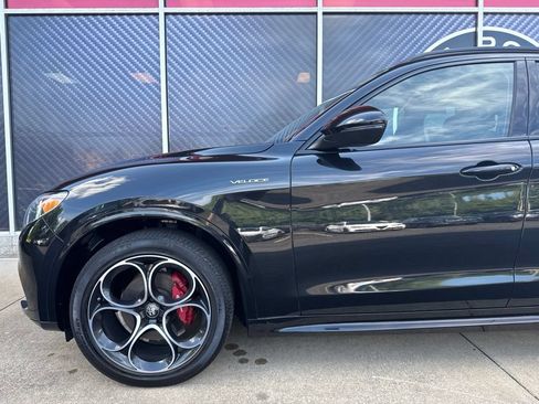 Used 2023 Alfa Romeo Stelvio Veloce AWD/4WD image 16