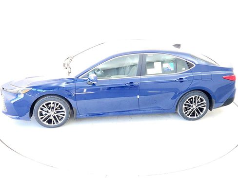 New 2026 Toyota Camry XLE image 11