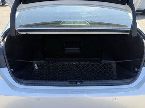 Used 2024 Lexus ES 350 Ultra Luxury w/ Accessory Package (Z2) FWD image 33