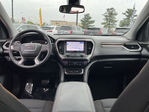 Used 2023 GMC Acadia AT4 image 23