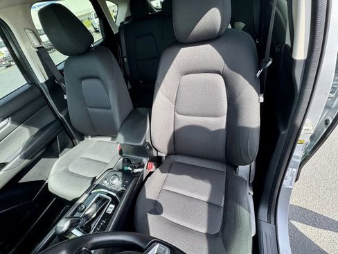 Used 2017 MAZDA CX-5 Sport image 11