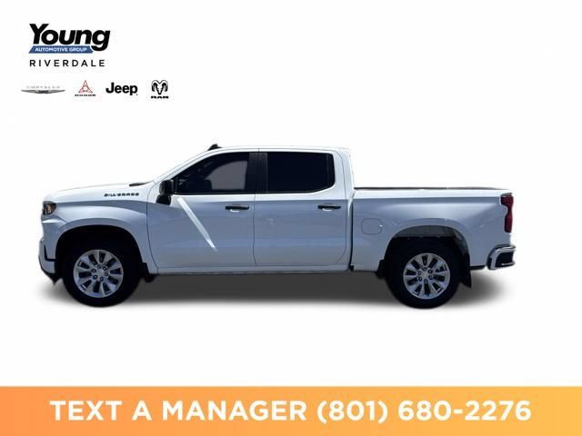 Used 2022 Chevrolet Silverado 1500 Custom w/ Safety Confidence Package AWD/4WD image 4