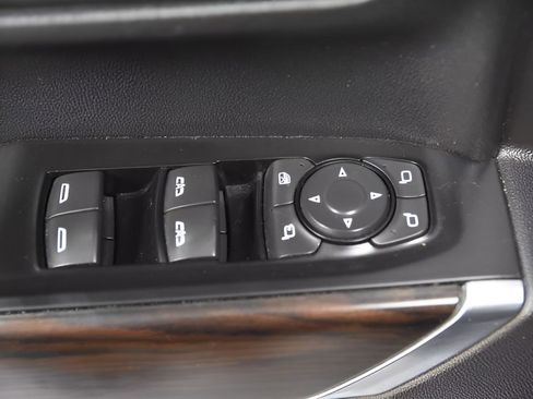 Used 2020 GMC Sierra 1500 SLT AWD/4WD image 10