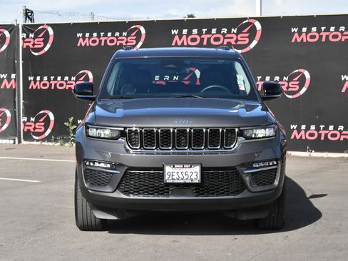 Used 2022 Jeep Grand Cherokee Limited 4xe w/ MOPAR Finishing Package AWD/4WD image 2