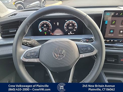 New 2026 Volkswagen Tiguan SE image 31