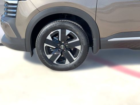 New 2026 Nissan Kicks SV w/ SV Premium Package image 11