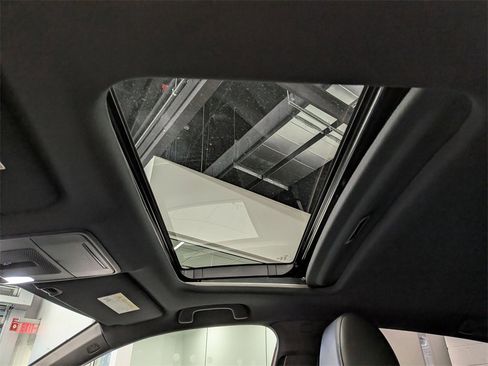 Used 2023 Acura Integra A-Spec image 18