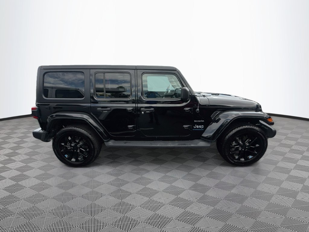 Certified 2023 Jeep Wrangler Unlimited Sahara w/ Cold Weather Group AWD/4WD image 5