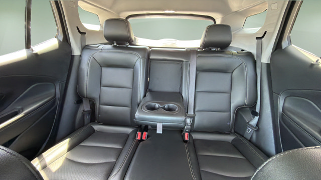 Used 2024 GMC Terrain SLT AWD/4WD image 33