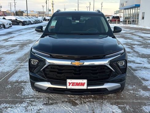 New 2026 Chevrolet TrailBlazer LT w/ Driver Confidence Package image 4