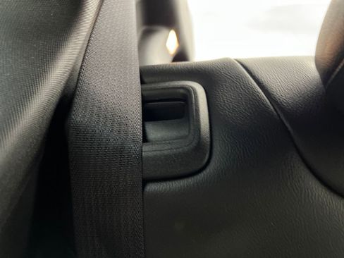 Used 2025 Jeep Compass Trailhawk image 9