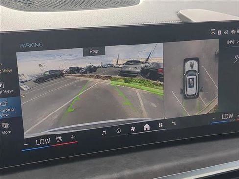 New 2026 BMW X5 xDrive50e w/ Executive Package image 13