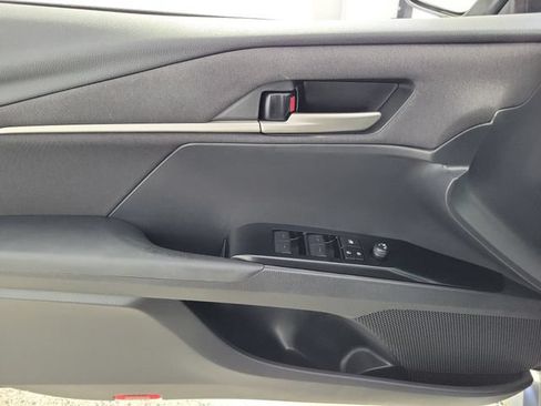 Used 2025 Toyota Camry LE FWD image 21