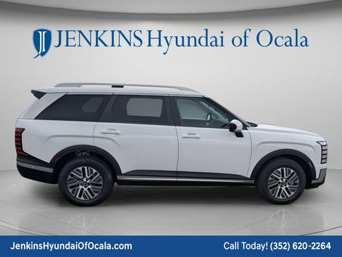 New 2026 Hyundai Palisade SEL Premium FWD image 2