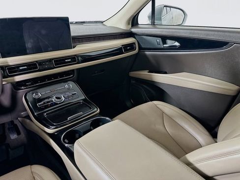 Certified 2022 Lincoln Nautilus Reserve AWD/4WD image 27