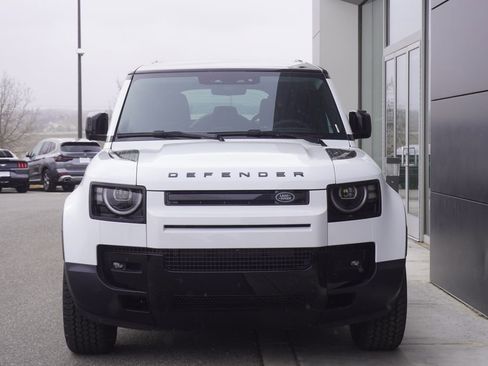 New 2026 Land Rover Defender 110 S image 5