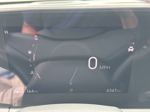 Certified 2025 Buick Envista Avenir FWD image 34