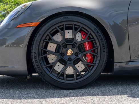 Certified 2024 Porsche 911 Carrera 4 GTS AWD/4WD image 11