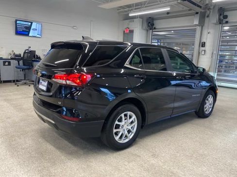 Used 2024 Chevrolet Equinox LT FWD image 5