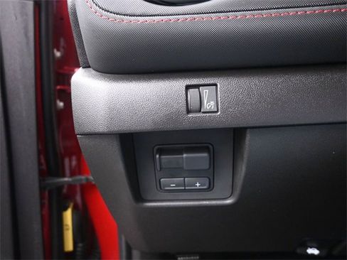 Certified 2024 Chevrolet Colorado Z71 w/ Advanced Trailering Package image 33