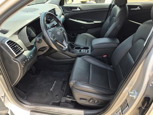 Used 2021 Hyundai Tucson Limited AWD/4WD image 10