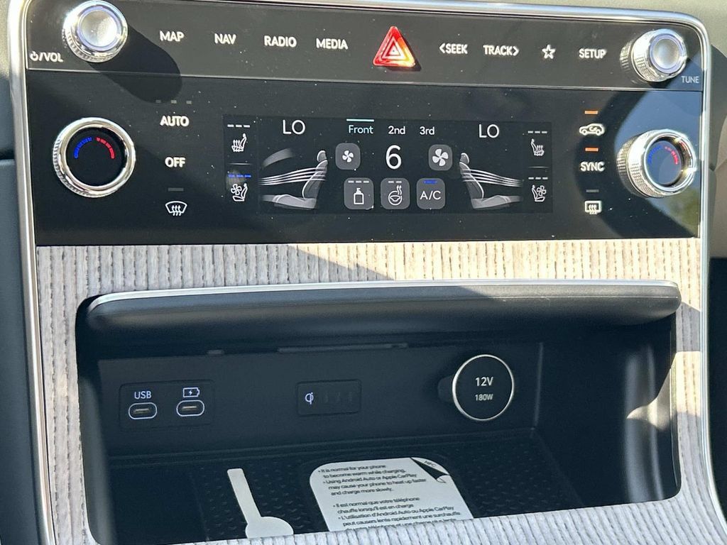 New 2027 Genesis GV80 3.5T Prestige AWD/4WD image 37