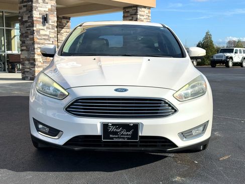 Used 2015 Ford Focus Titanium image 7