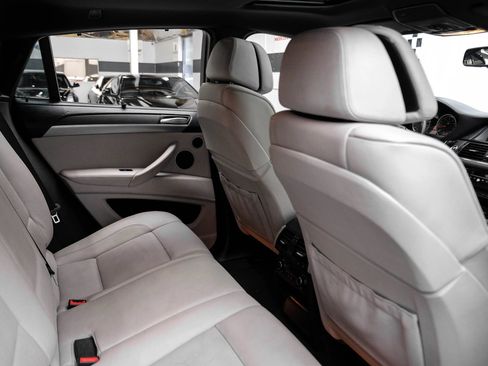 Used 2014 BMW X6 M AWD/4WD image 33