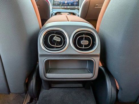 Certified 2025 Mercedes-Benz C 300 Sedan image 16