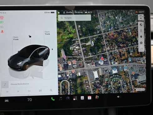 Used 2023 Tesla Model 3 Standard Range RWD image 12