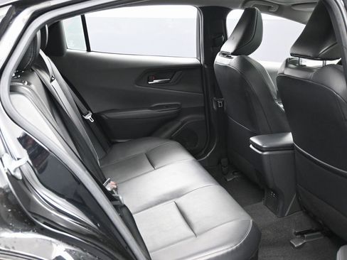 Used 2024 Toyota Prius XLE image 31