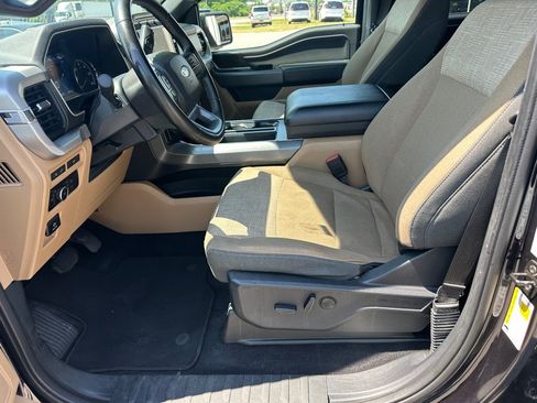 Used 2023 Ford F150 XLT w/ Equipment Group 302A High RWD image 11