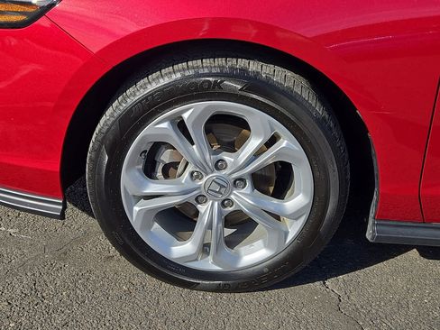 Used 2024 Honda Accord LX image 9
